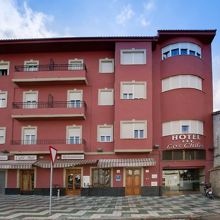 Hotel Los Chiles Вільянуева-дель-Арсобіспо Екстер'єр фото